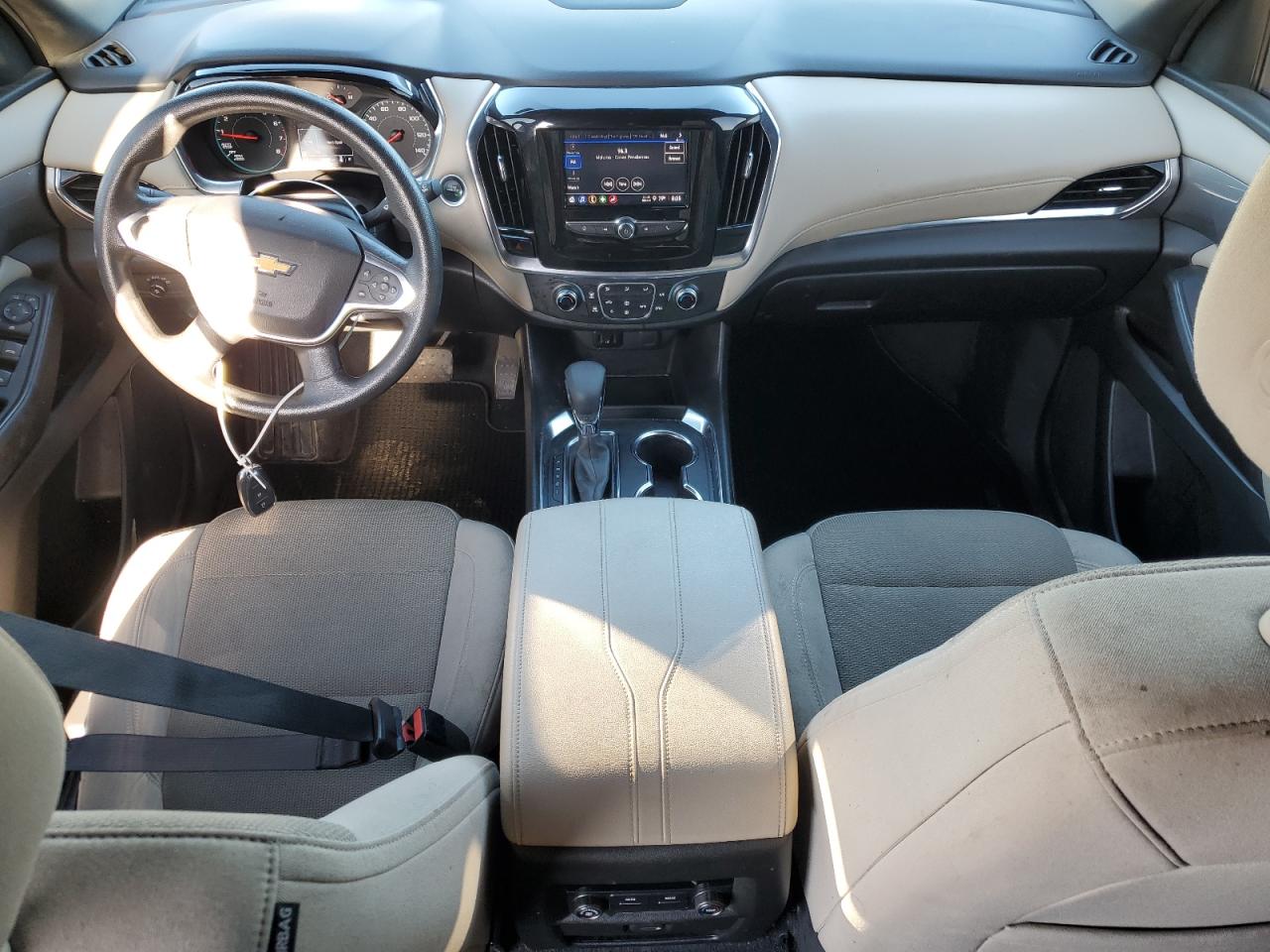 2022 CHEVROLET TRAVERSE LS VIN:1GNERFKWXNJ136631