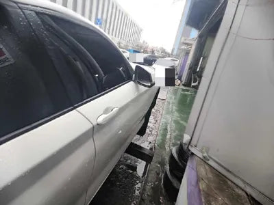 2017 BMW 118 WBA1S5101HV809142 VIN:WBA1S5101HV809142