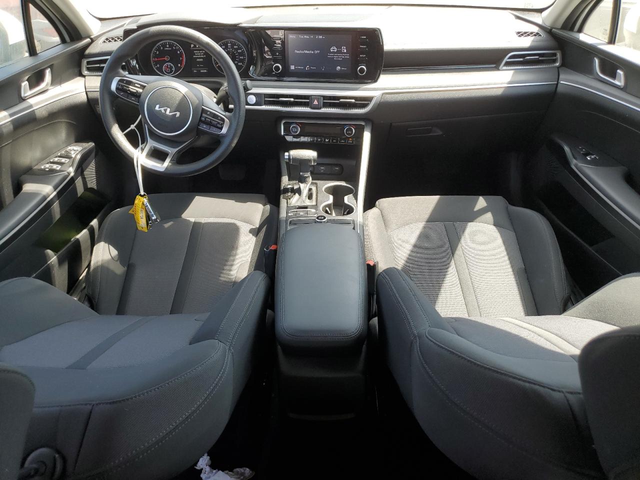 2022 KIA K5 LXS VIN:5XXG14J23NG132338