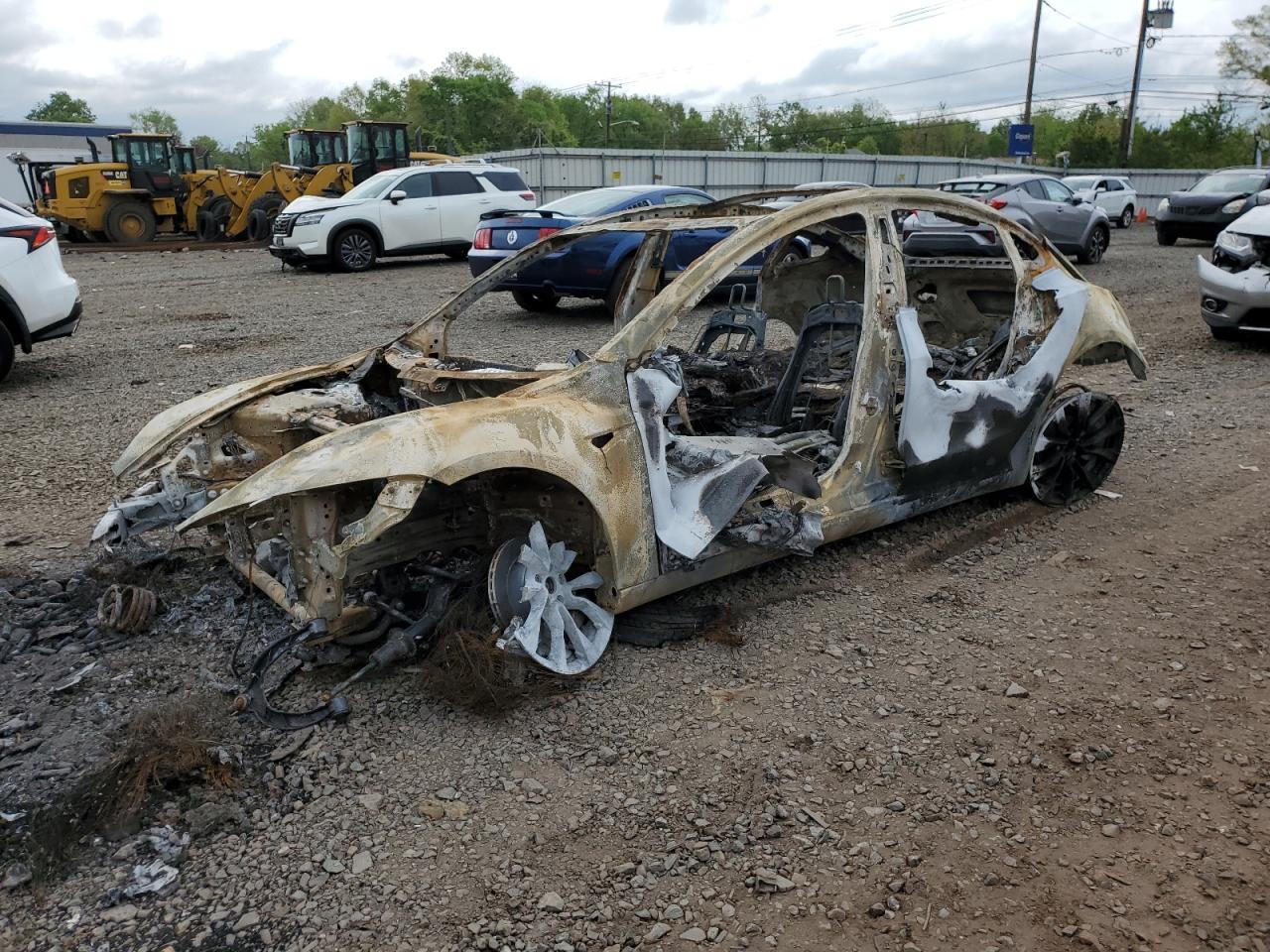 2024 TESLA MODEL 3  VIN:5YJ3E1EBXRF740913