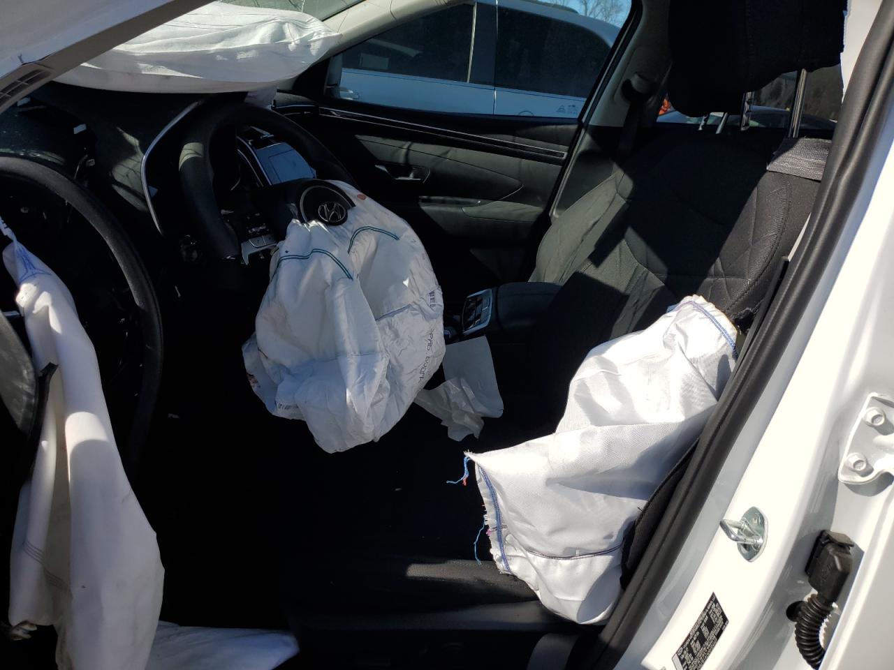 2022 HYUNDAI TUCSON SEL VIN:5NMJB3AE6NH104669