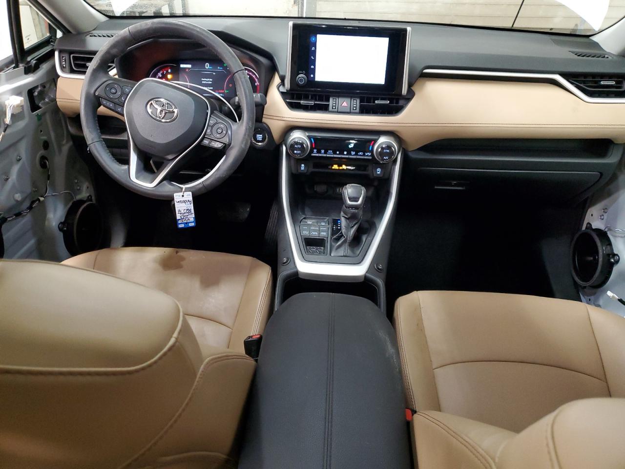 2023 TOYOTA RAV4 XLE PREMIUM VIN:2T3A1RFV6PW347203
