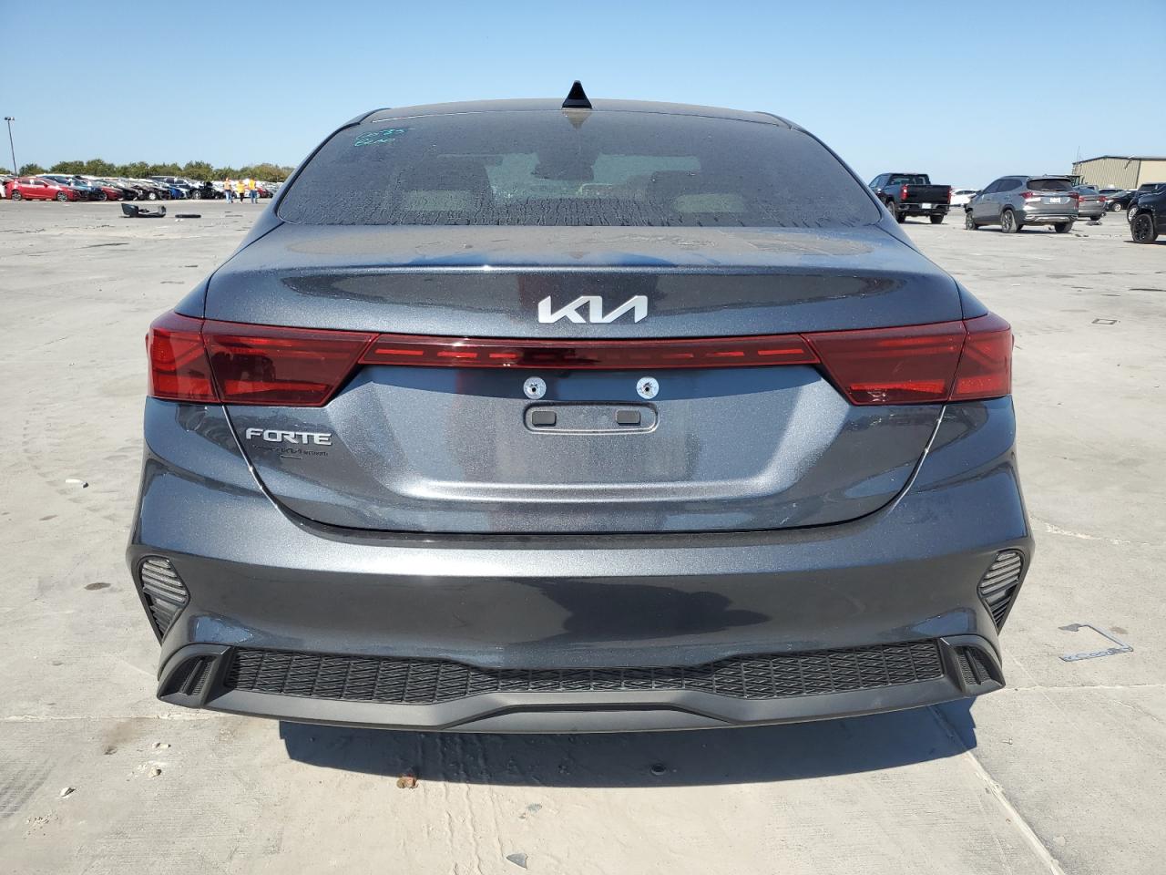 2022 KIA FORTE FE VIN:3KPF24AD0NE481914