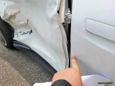 2022 Saturn SC NONE VIN: