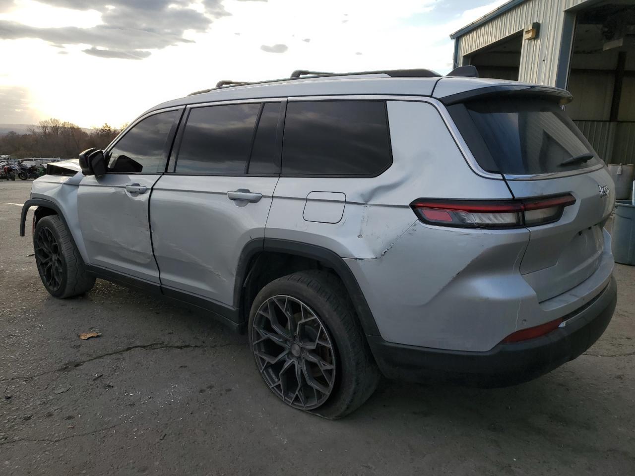 2022 JEEP GRAND CHEROKEE L LIMITED VIN:1C4RJKBG9N8588242