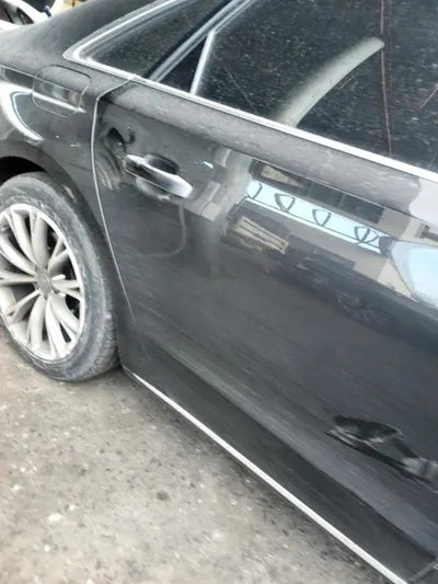 2014 Audi A8 VIN: