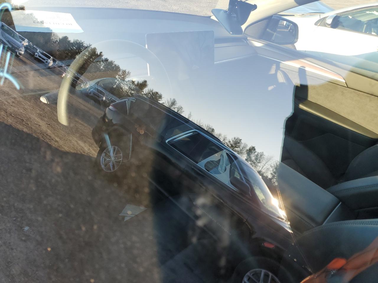 2024 TESLA MODEL Y  VIN:7SAYGDED9RF092986