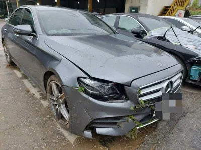 2018 Mercedes-Benz E 300 VIN: