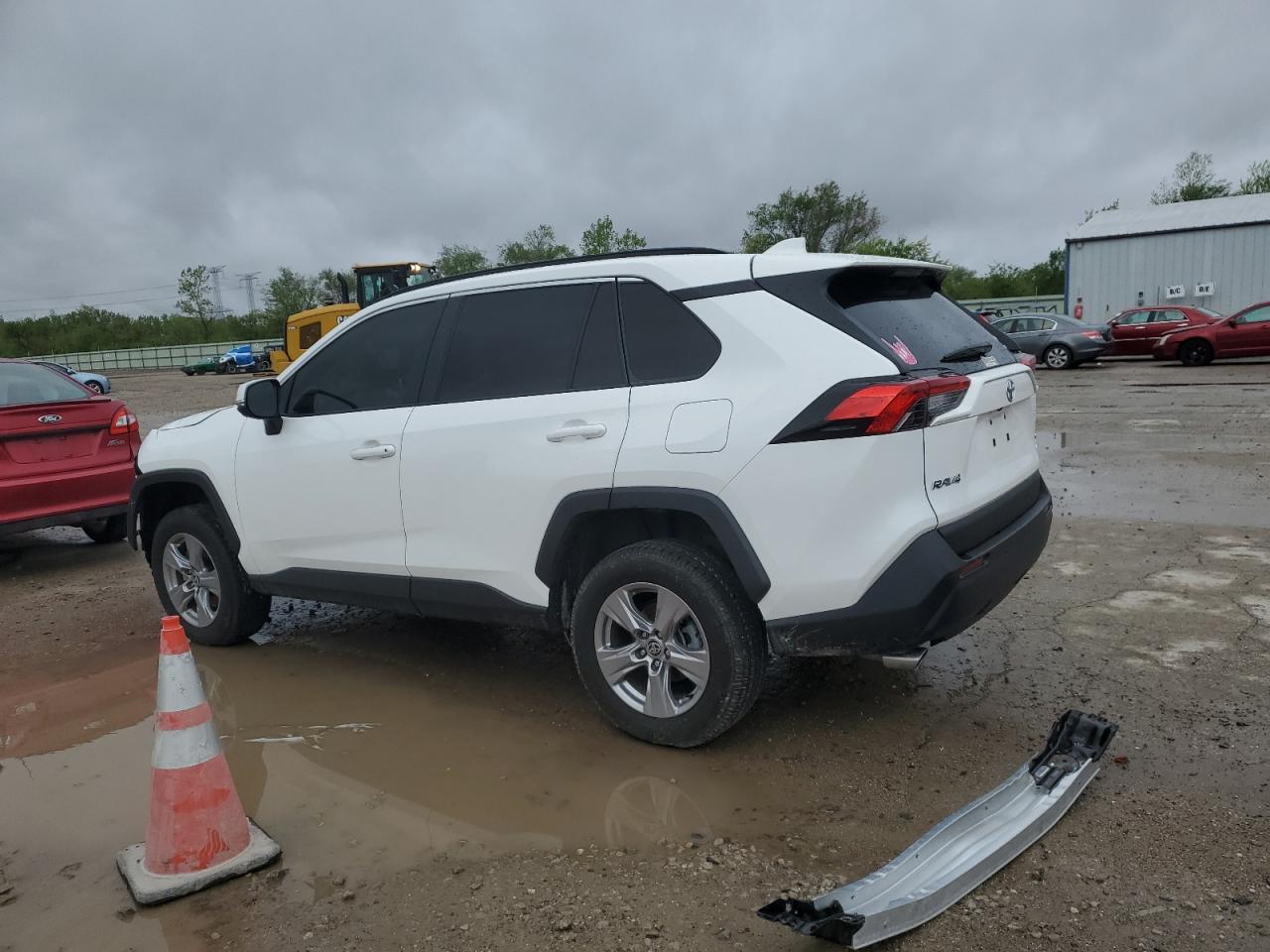 2023 TOYOTA RAV4 XLE VIN:2T3P1RFV4PC328290