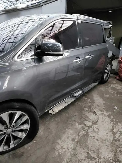 2015 Kia Carnival VIN: