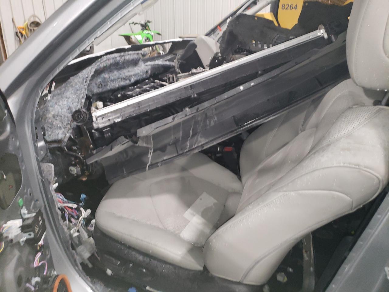 2024 TOYOTA GRAND HIGHLANDER XLE VIN:5TDACAB53RS018190