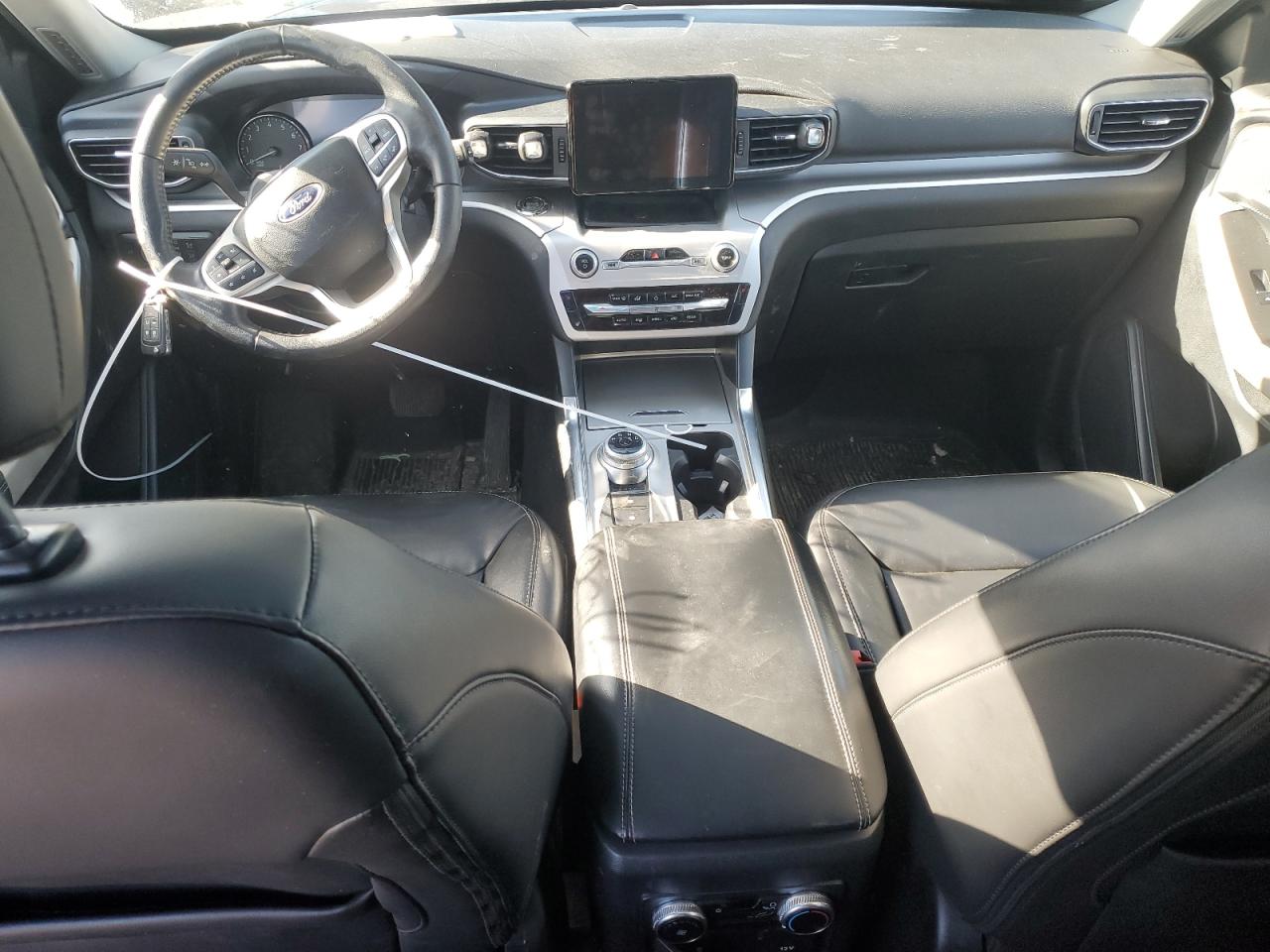 2022 FORD EXPLORER XLT VIN:1FMSK8DH5NGC04529