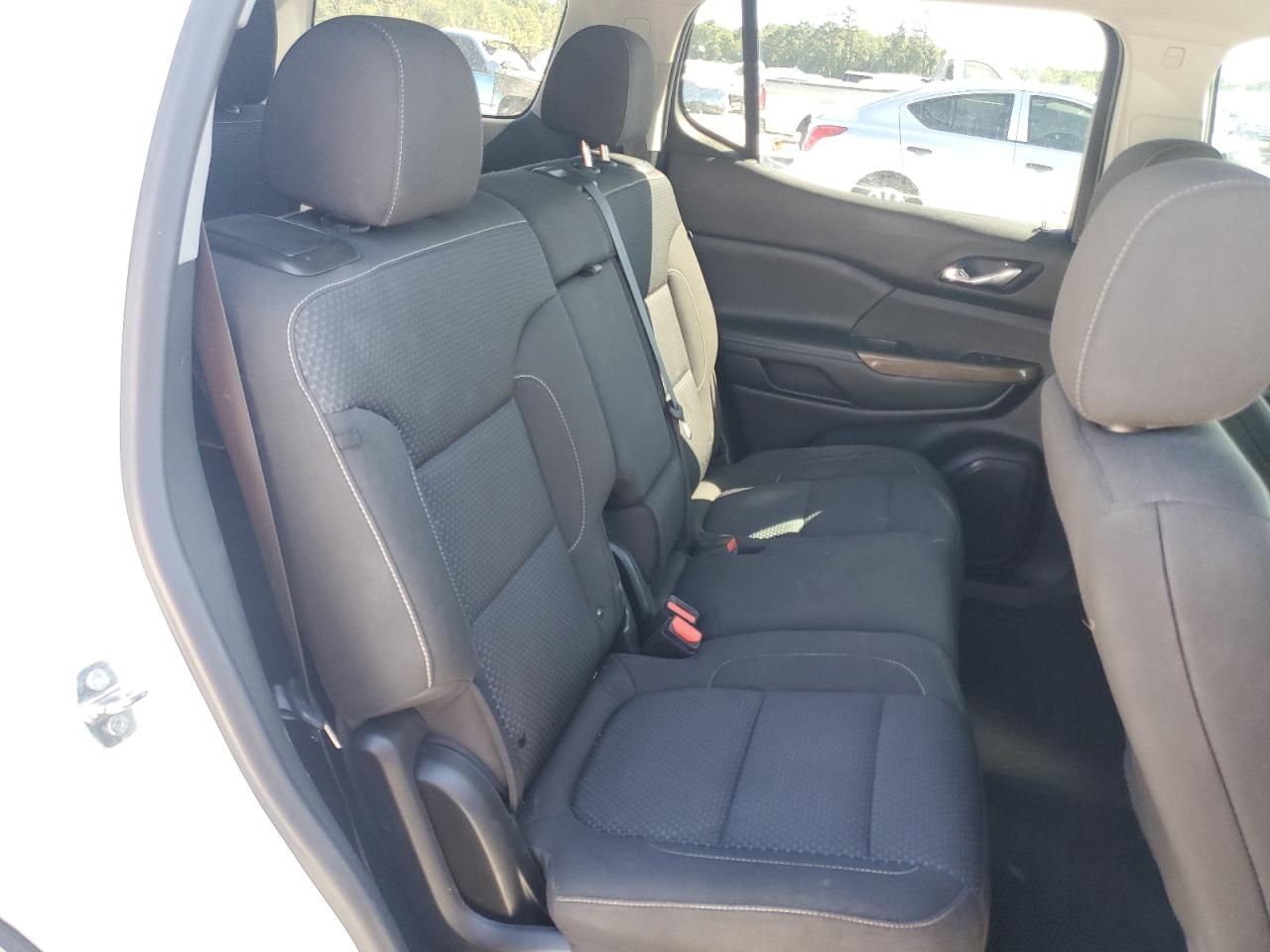 2022 GMC ACADIA SLE VIN:1GKKNKL40NZ157765