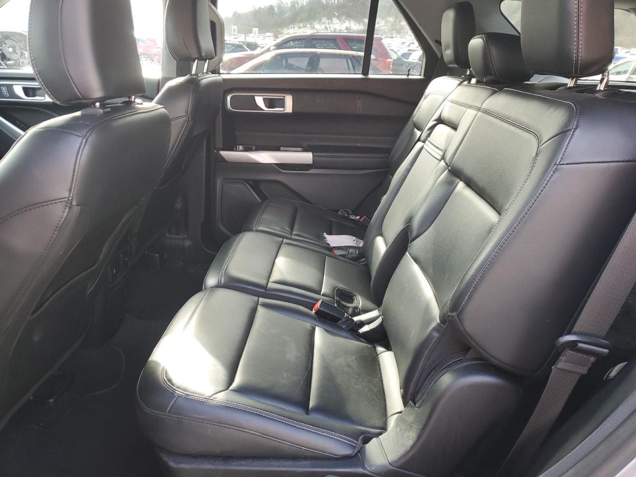 2022 FORD EXPLORER XLT VIN:1FMSK8DH2NGB06154