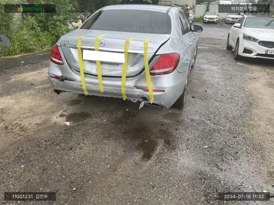 2017 Mercedes-Benz E 300 WDDZF4KB1JA327746 VIN:WDDZF4KB1JA327746