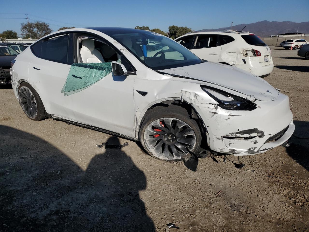 2022 TESLA MODEL Y  VIN:7SAYGDEF7NF342009