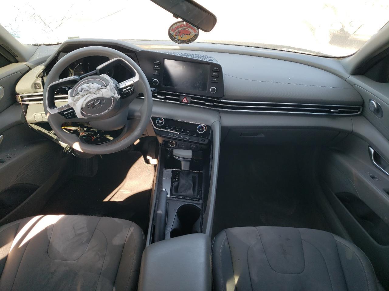2022 HYUNDAI ELANTRA SEL VIN:5NPLM4AG5NH071581