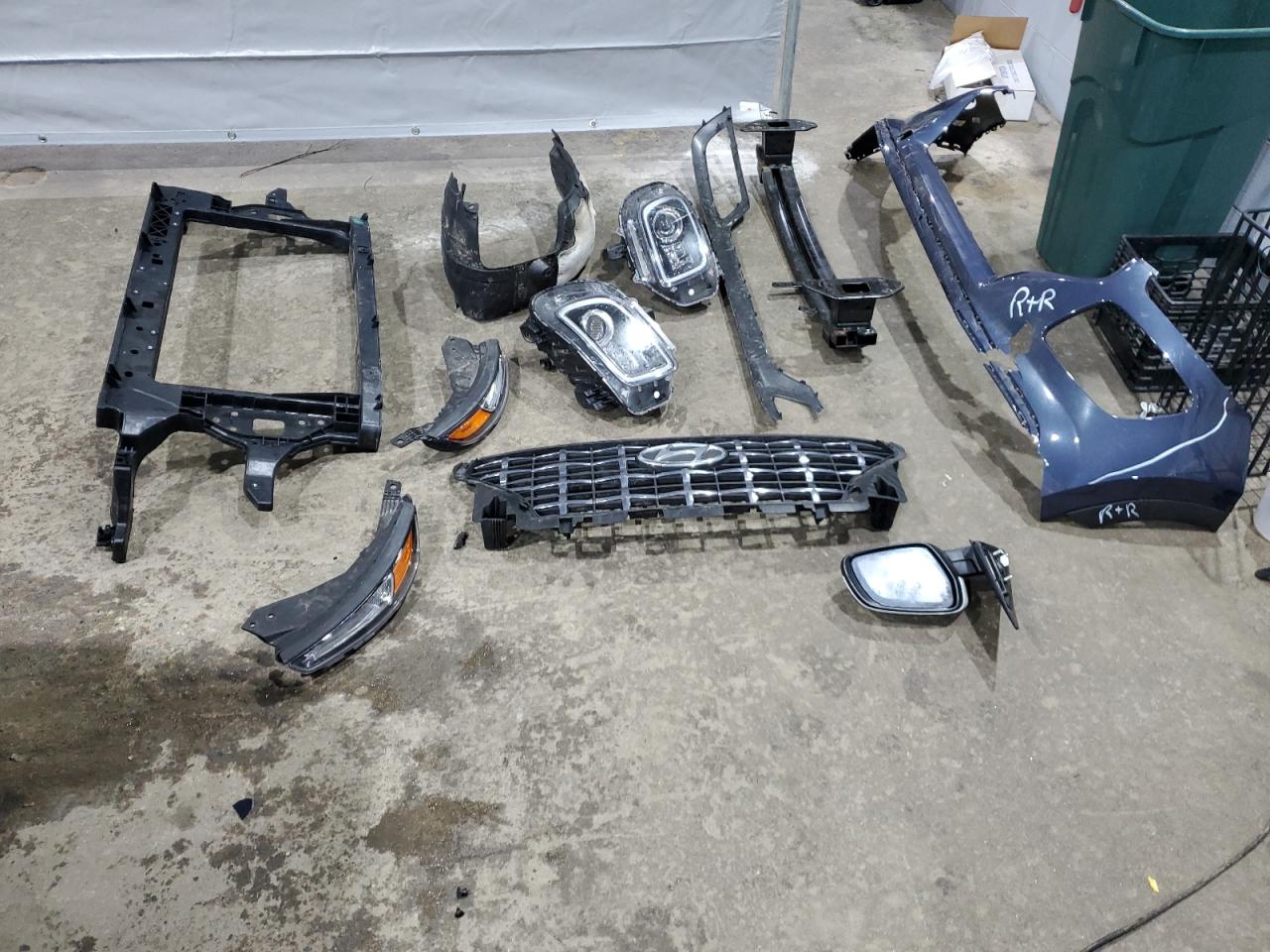 2023 HYUNDAI VENUE SEL VIN:KMHRC8A31PU278233