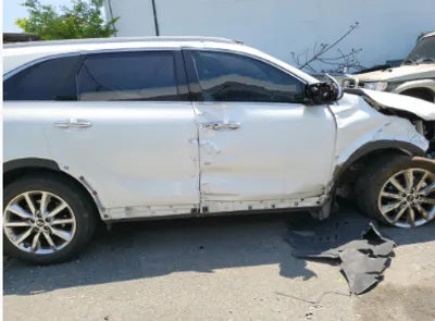 2017 Kia Sorento KNAPS81ABHA273043 VIN:KNAPS81ABHA273043