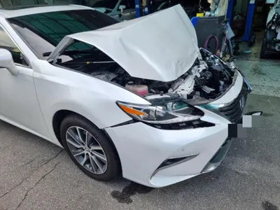 2018 Lexus ES 300 VIN: