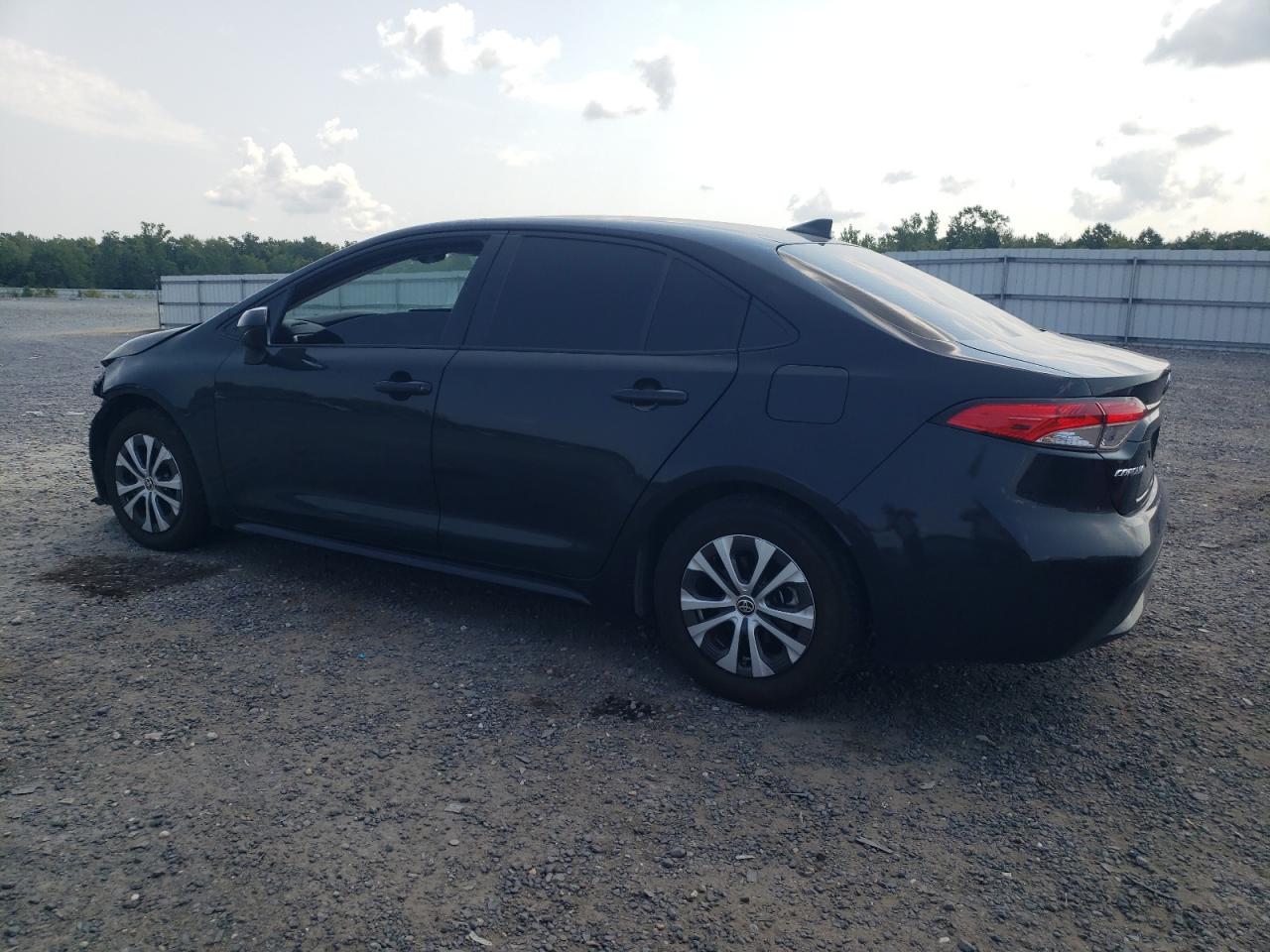 2022 TOYOTA COROLLA LE VIN:JTDEAMDEXNJ061700