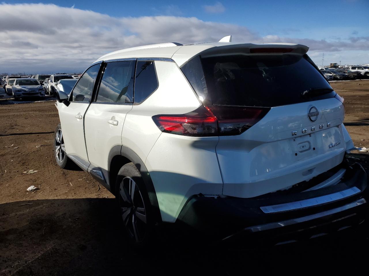 2022 NISSAN ROGUE SL VIN:5N1BT3CB0NC696049