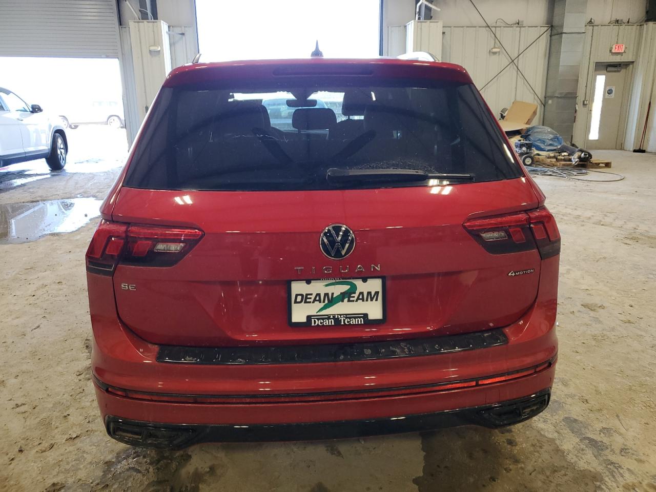 2024 VOLKSWAGEN TIGUAN SE R-LINE BLACK VIN:3VV8B7AX1RM056753