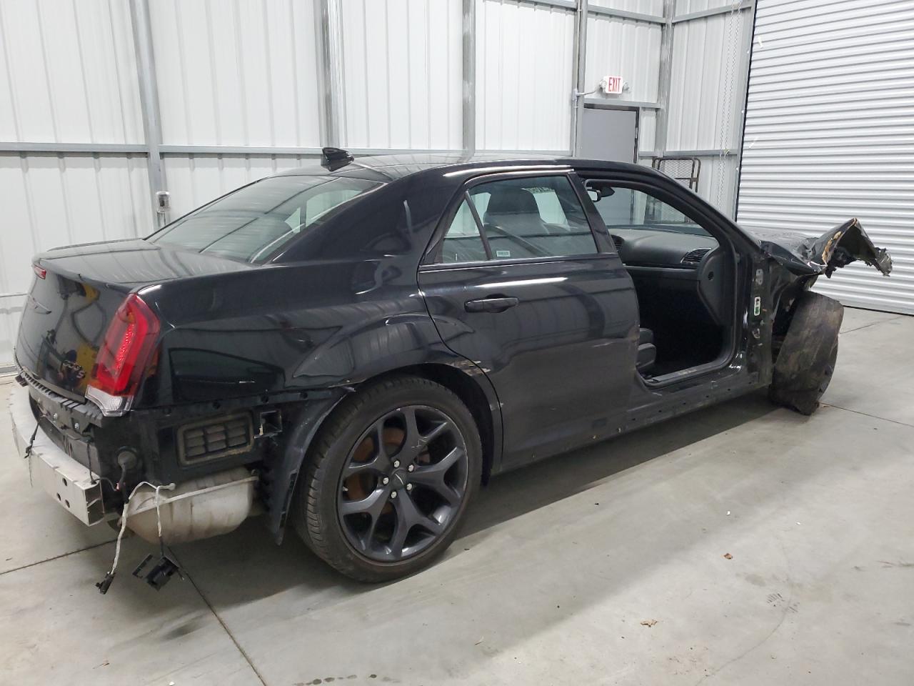 2023 CHRYSLER 300 S VIN:2C3CCABG7PH565540