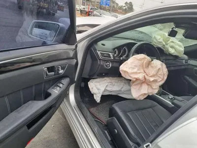 2016 Mercedes-Benz E 250 WDDHF9HB4GB303718 VIN:WDDHF9HB4GB303718