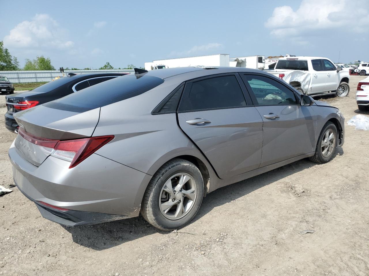 2022 HYUNDAI ELANTRA SE VIN:KMHLL4AG5NU336620