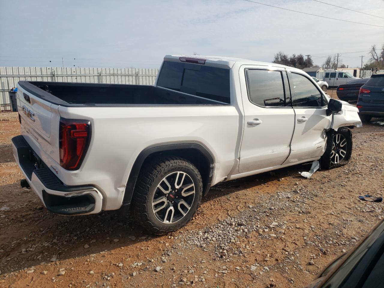 2023 GMC SIERRA K1500 AT4 VIN:1GTUUEE89PZ128664