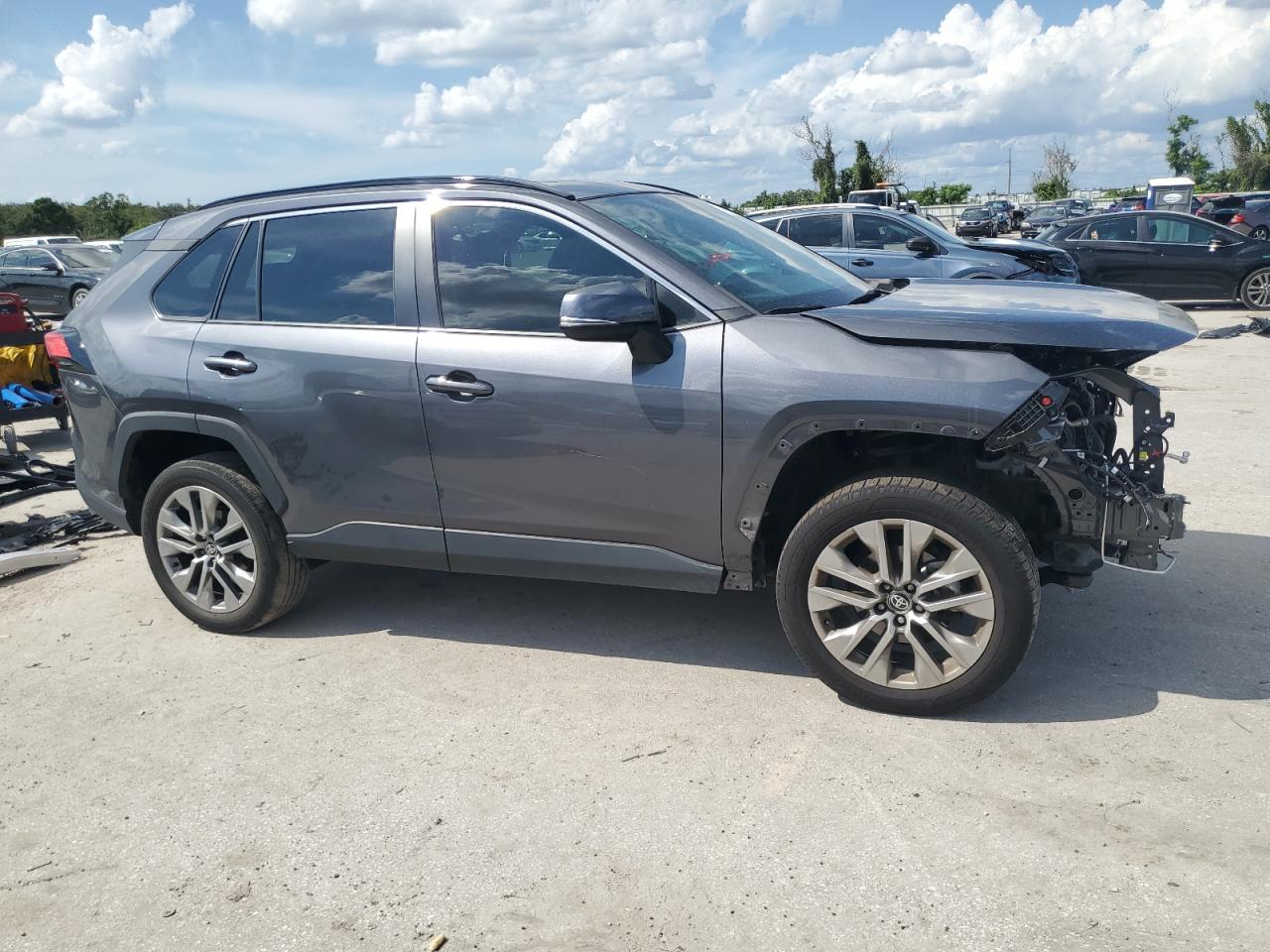 2023 TOYOTA RAV4 XLE PREMIUM VIN:2T3C1RFV8PC226067