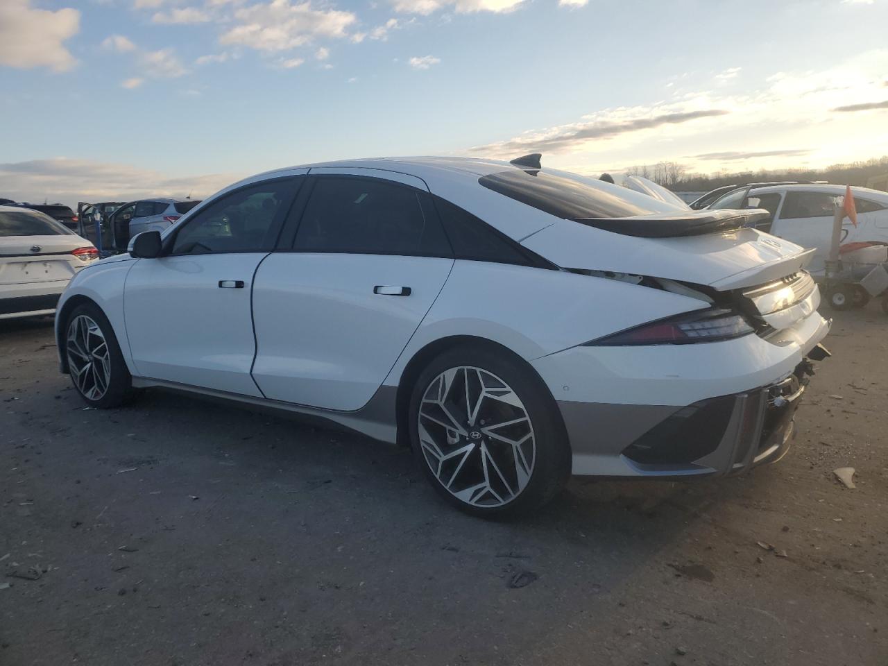 2023 HYUNDAI IONIQ 6 LIMITED VIN:KMHM54AA7PA052100