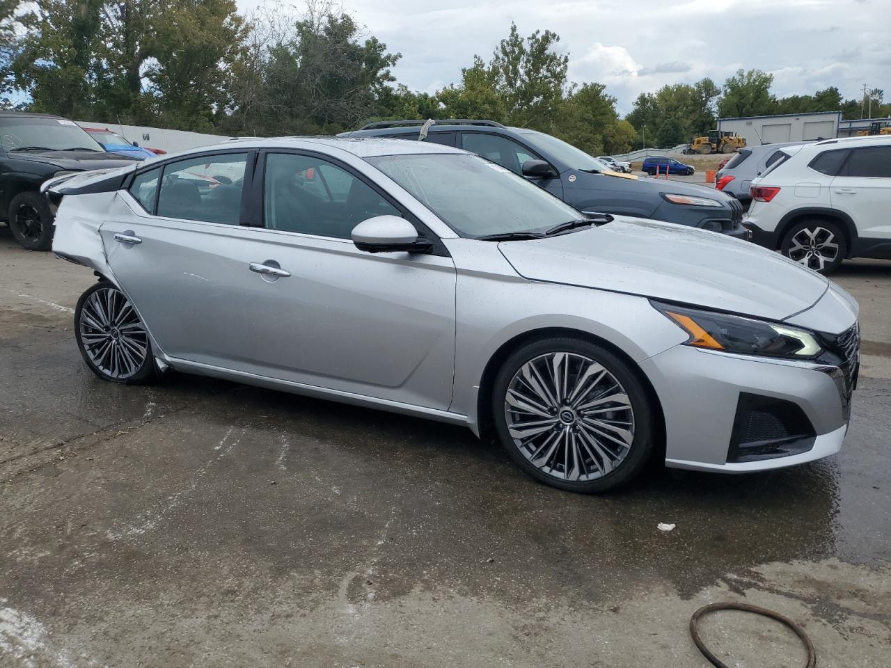 2024 NISSAN ALTIMA SL VIN:1N4BL4EV5RN301302