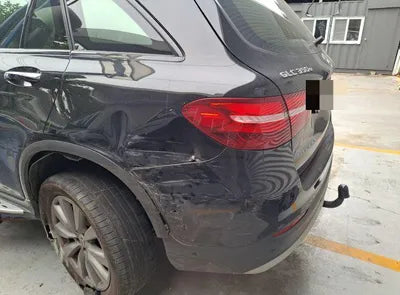 2018 Mercedes-Benz GLC 350 VIN: