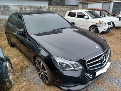 2015 Mercedes-Benz E 220 WDDHF0AB7FB163281 VIN:WDDHF0AB7FB163281