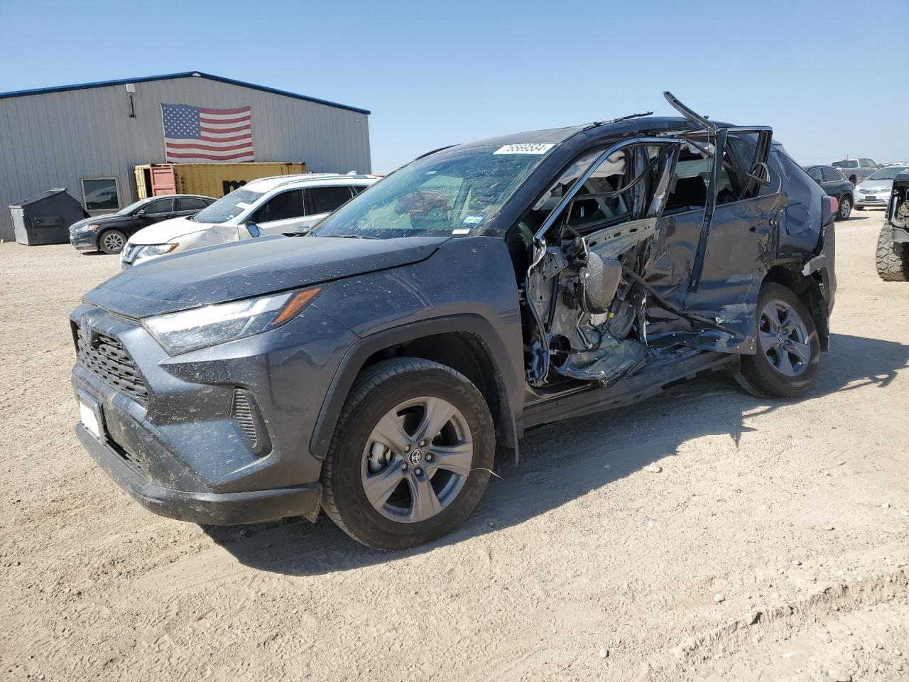 2022 TOYOTA RAV4 XLE VIN:JTMRWRFV9ND158057