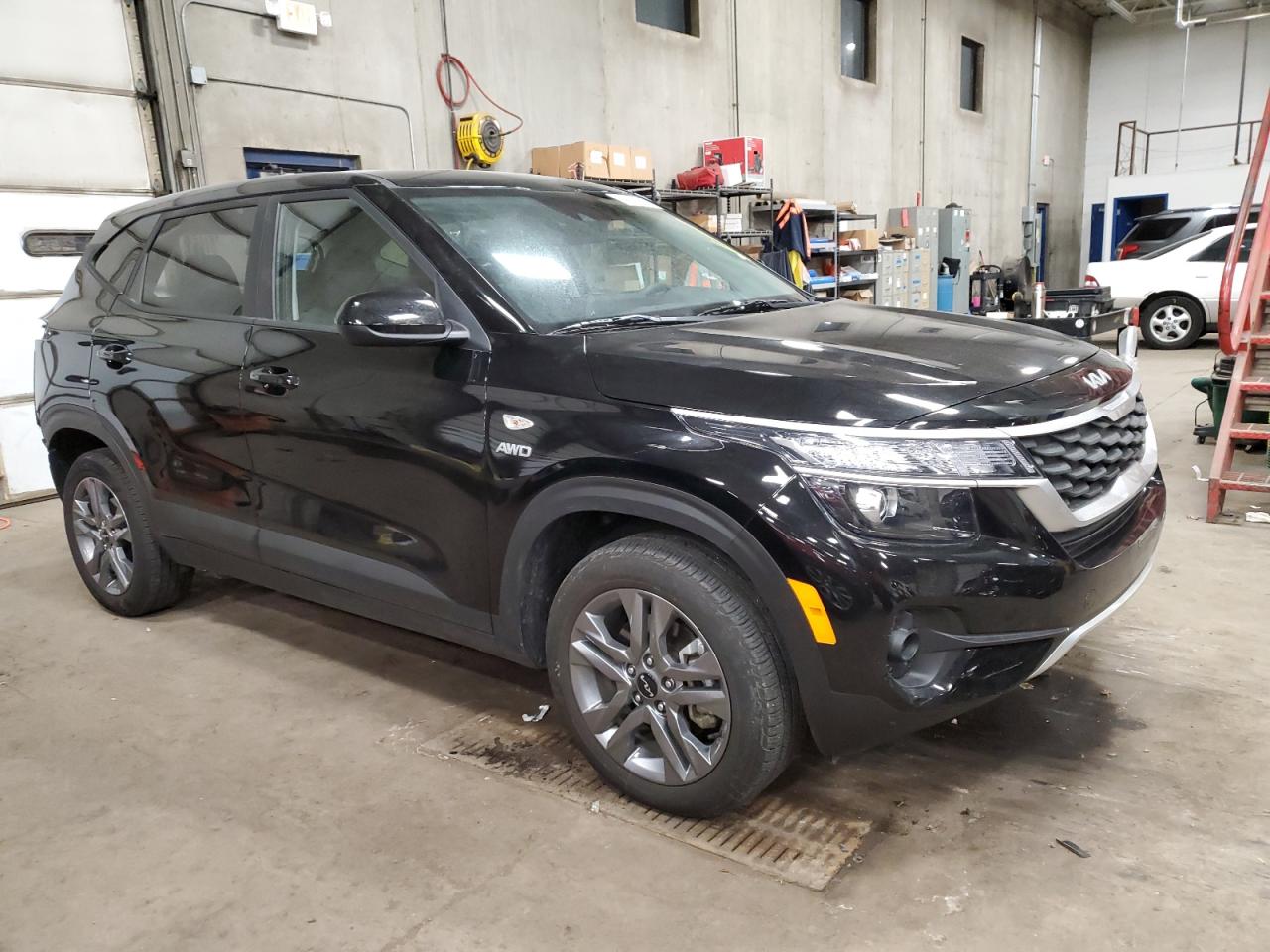 2023 KIA SELTOS LX VIN:KNDEPCAAXP7433868