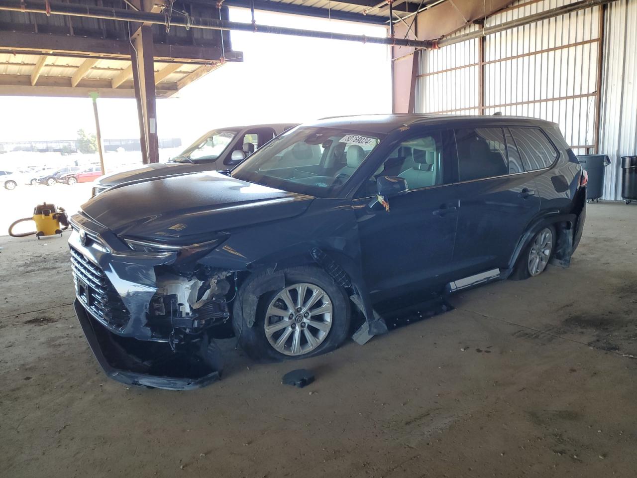 2024 TOYOTA GRAND HIGHLANDER XLE VIN:5TDACAB52RS025518