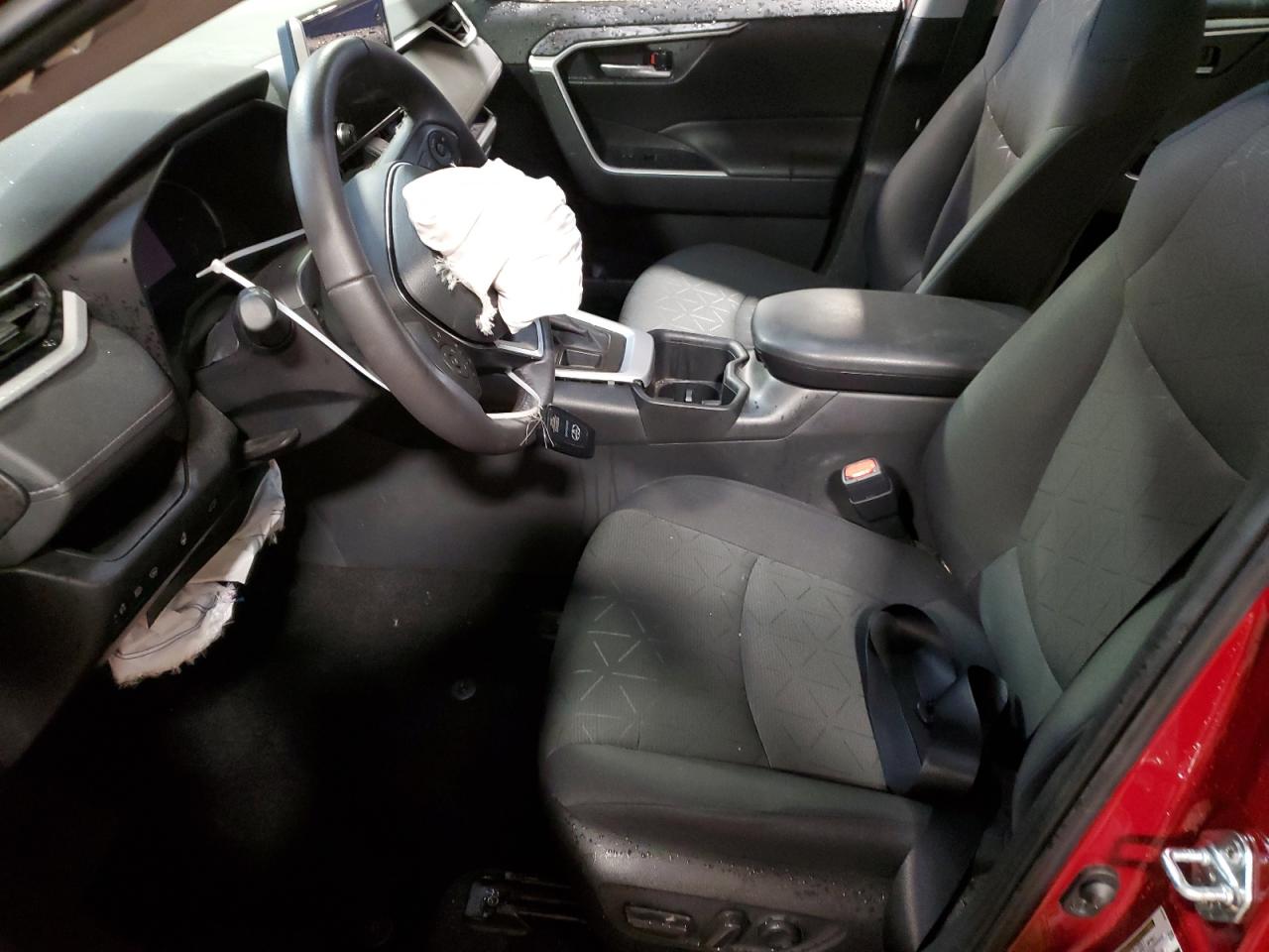 2024 TOYOTA RAV4 XLE VIN:2T3P1RFV5RW416539