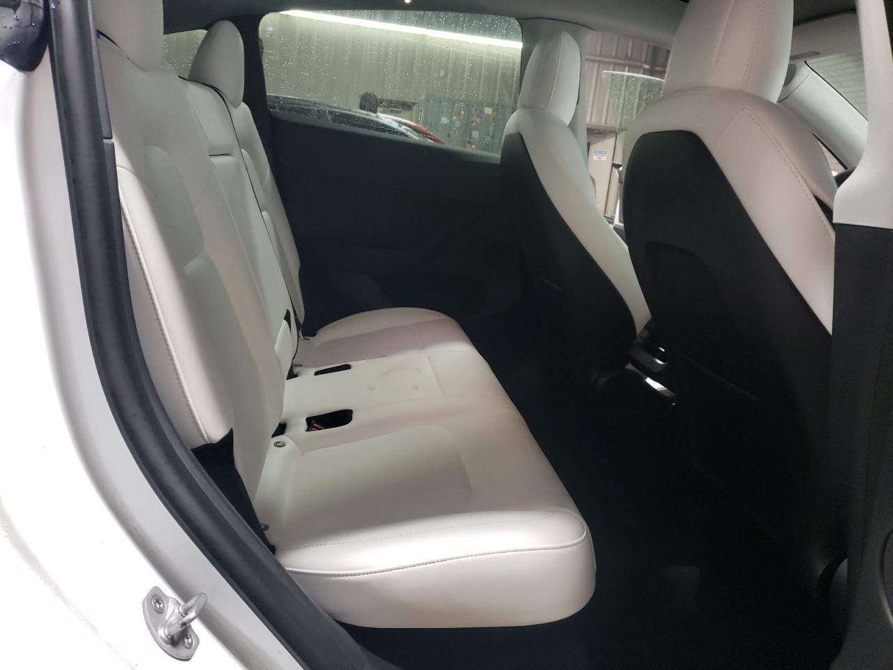 2022 TESLA MODEL Y  VIN:7SAYGDEE5NF532141