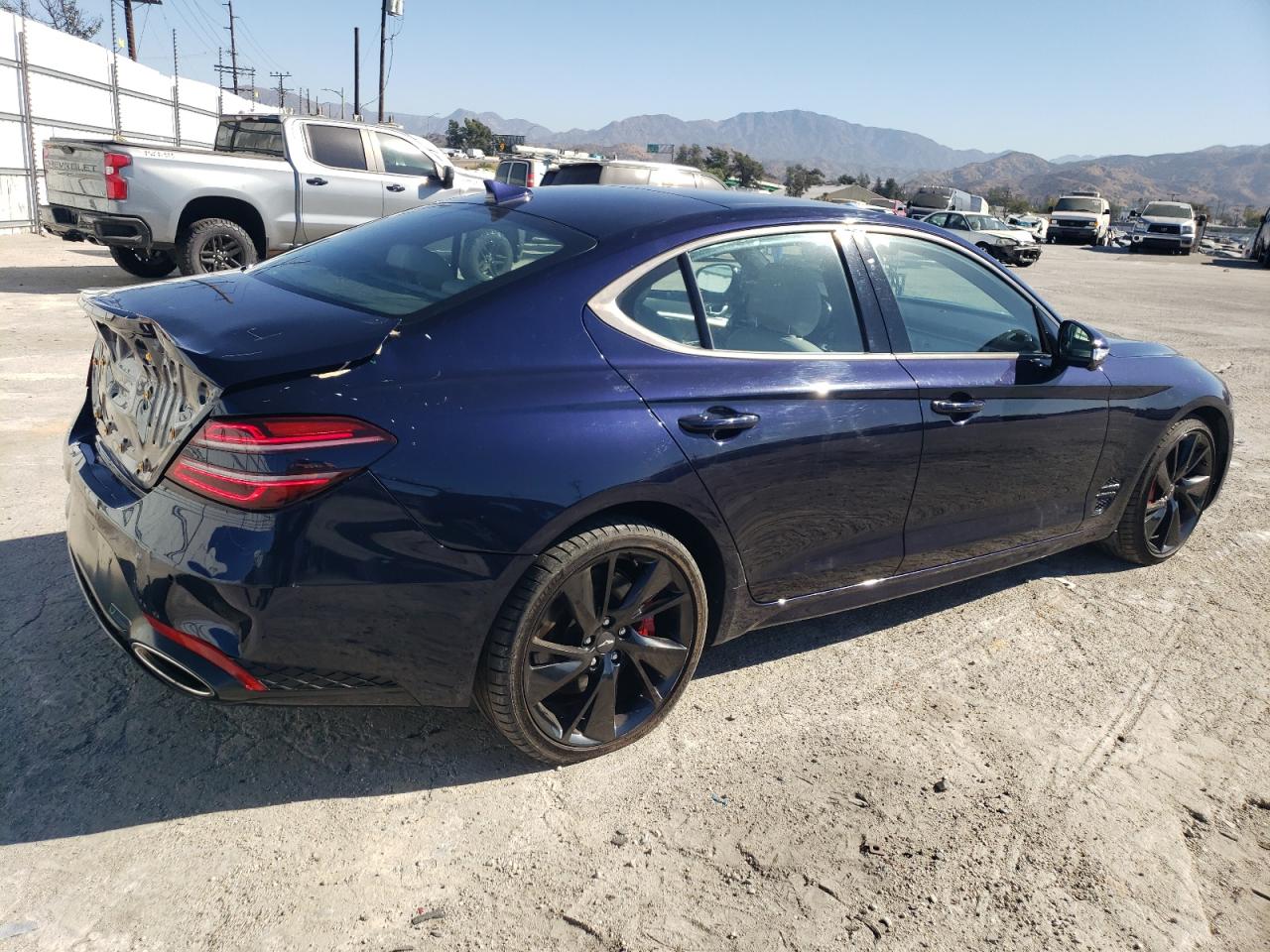 2023 GENESIS G70 BASE VIN:KMTG54TE2PU123852