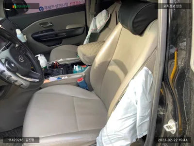 2017 Kia Carnival KNAMB81ABHS301776 VIN:KNAMB81ABHS301776