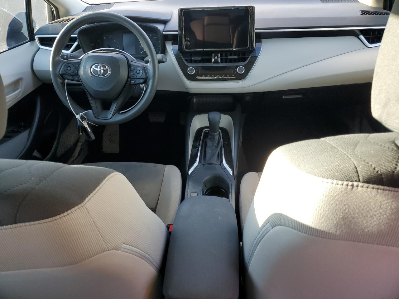 2024 TOYOTA COROLLA LE VIN:JTDBCMFE2R3055622