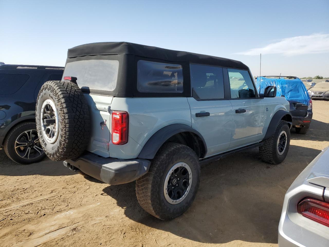 2023 FORD BRONCO BASE VIN:1FMEE5DP3PLB39118