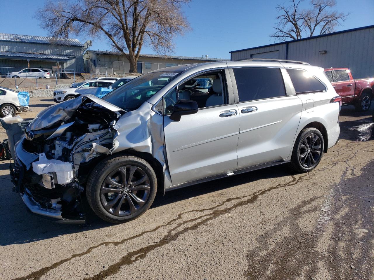 2023 TOYOTA SIENNA XSE VIN:5TDDRKEC0PS170632