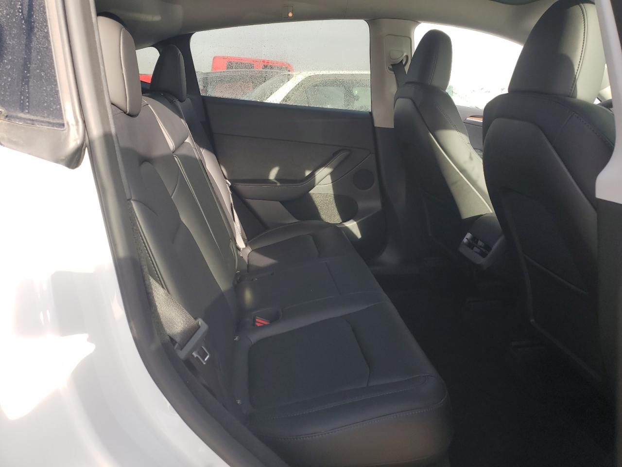 2024 TESLA MODEL Y  VIN:7SAYGDEE8RF089117
