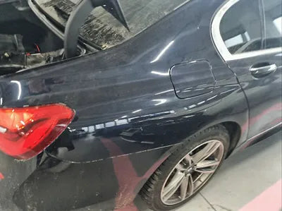 2017 BMW 740 WBA7E4107HGV25174 VIN:WBA7E4107HGV25174