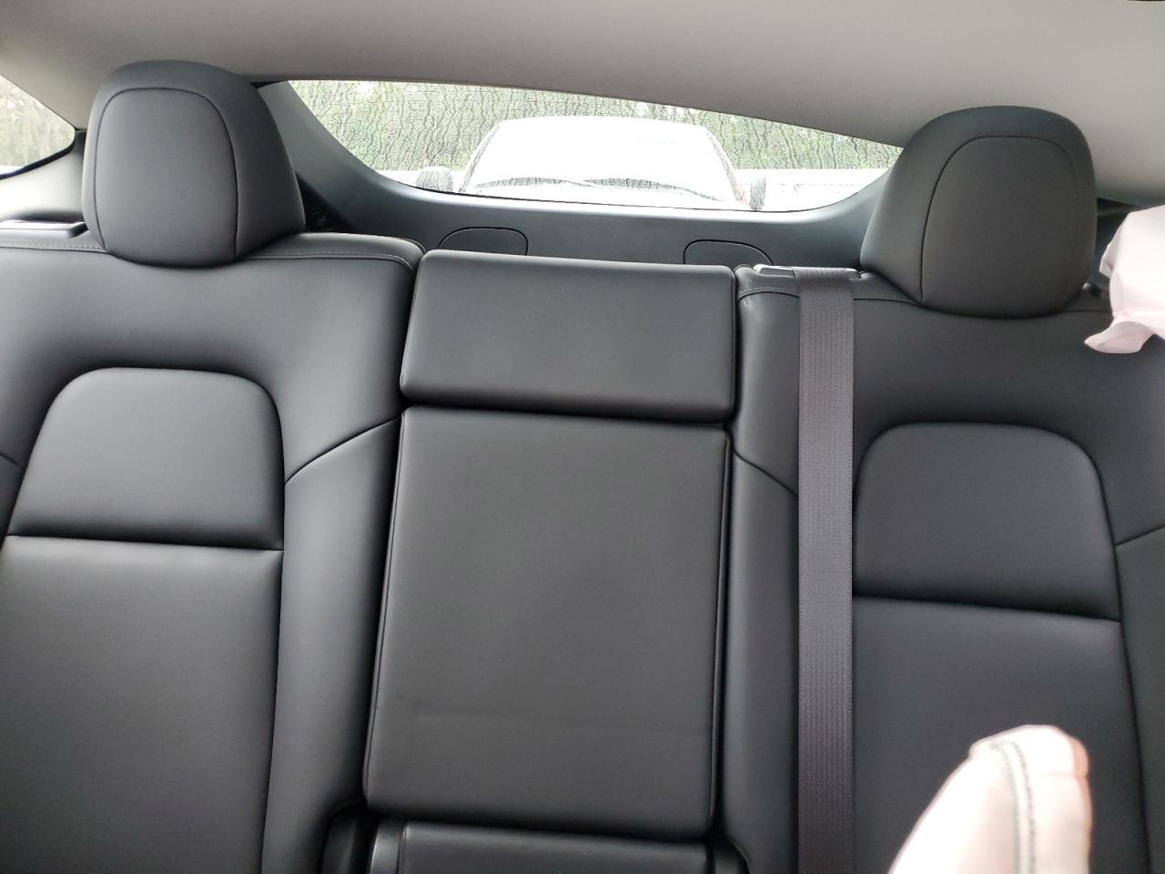 2024 TESLA MODEL Y  VIN:7SAYGDED6RF041896