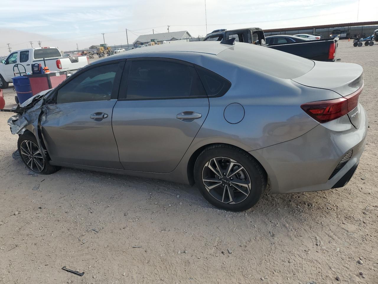 2024 KIA FORTE LX VIN:3KPF24AD8RE840495